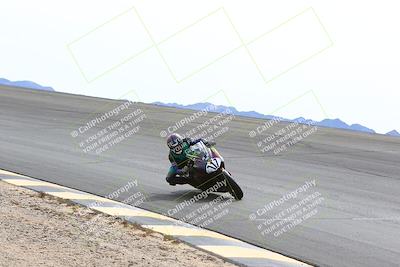 media/Feb-27-2022-CVMA (Sun) [[a3977b6969]]/Race 6 500 Supersport-350 Supersport (Holeshot)/